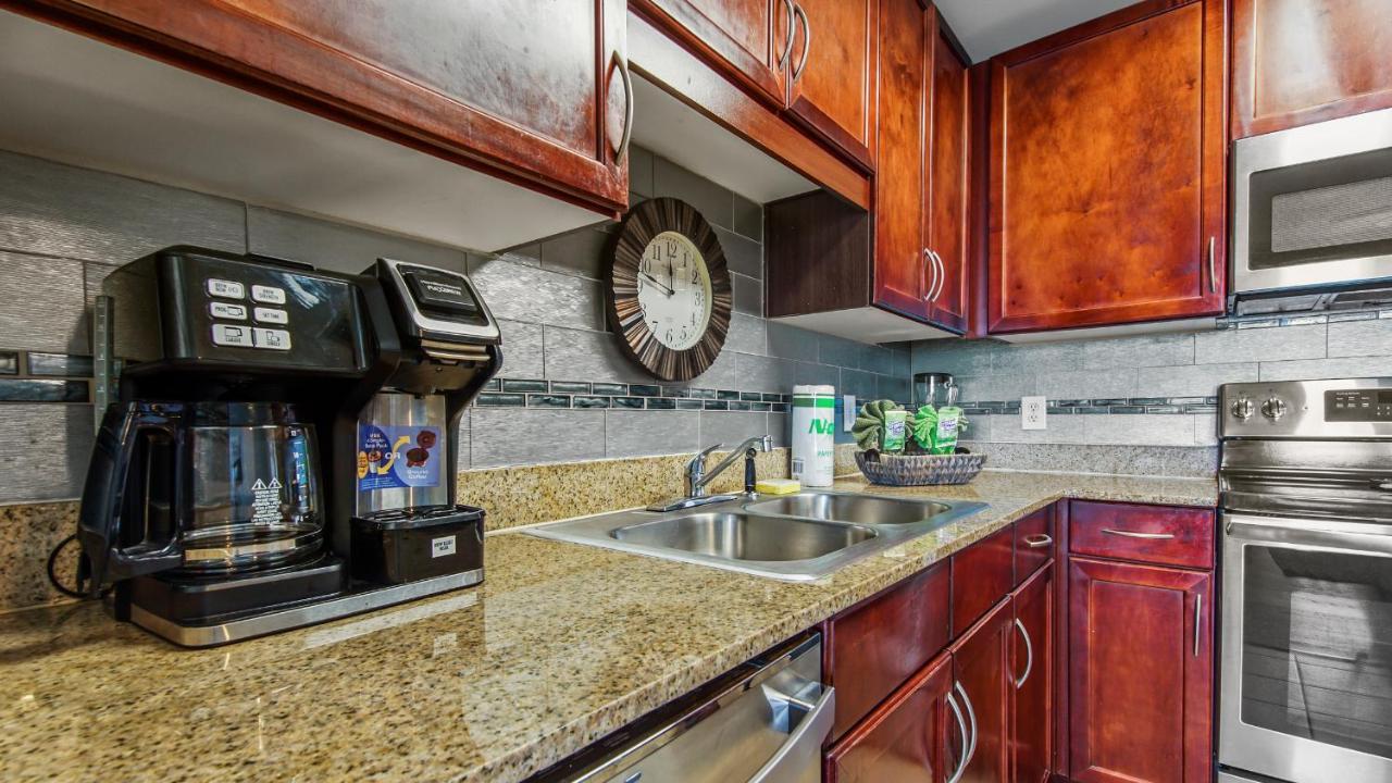 Sunsational At Laketown Wharf #1924 By Nautical Properties Panama City Beach Buitenkant foto